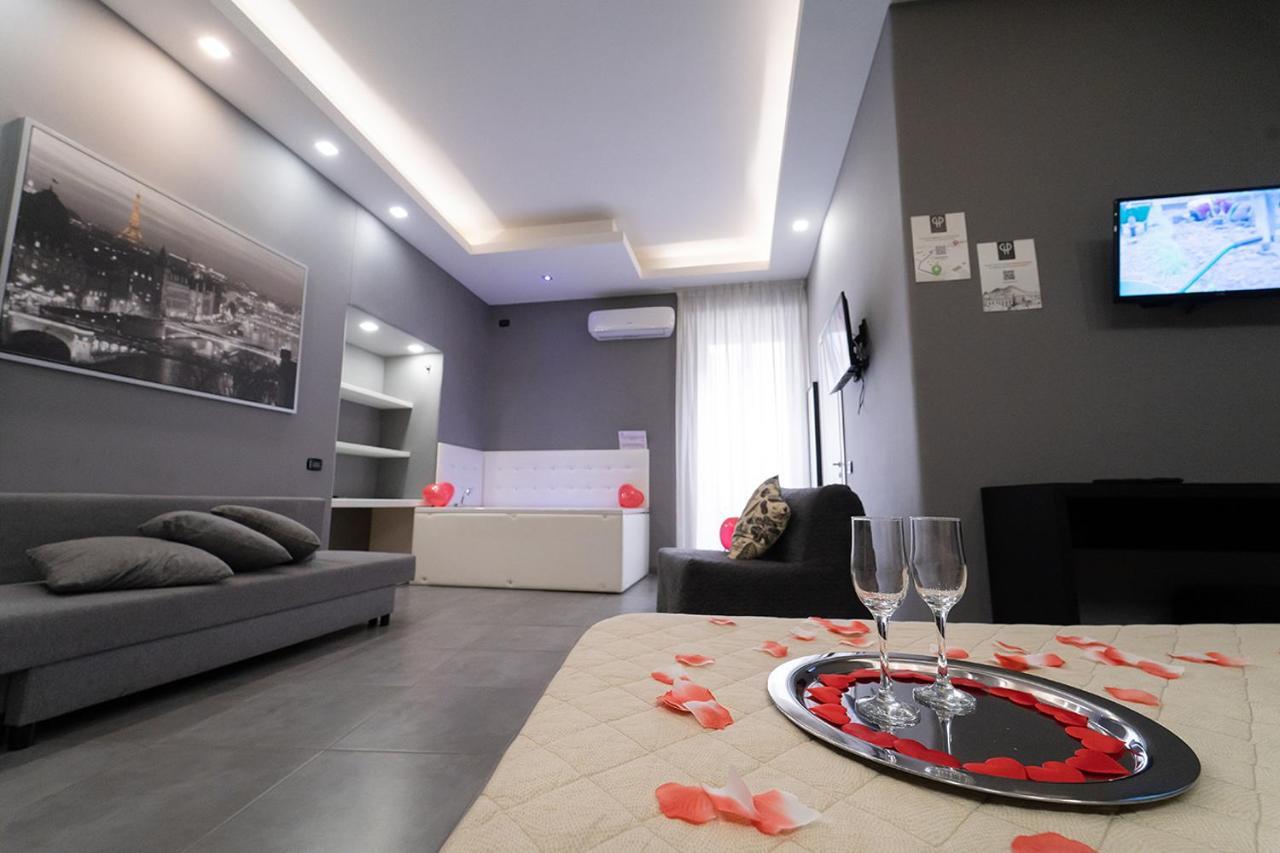 Royal House Napoli Centro, By Clapa Group Hotel Bagian luar foto