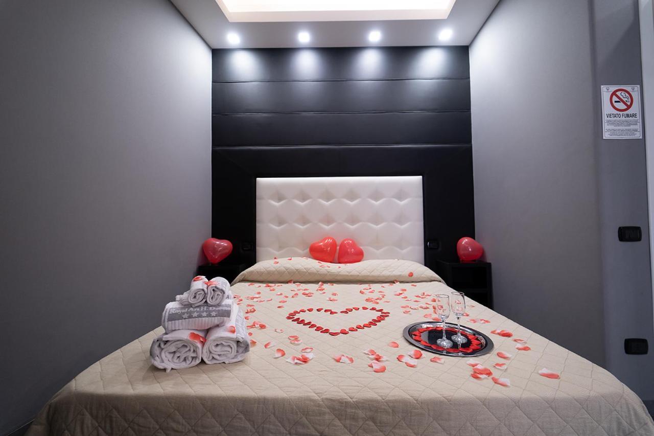 Royal House Napoli Centro, By Clapa Group Hotel Bagian luar foto
