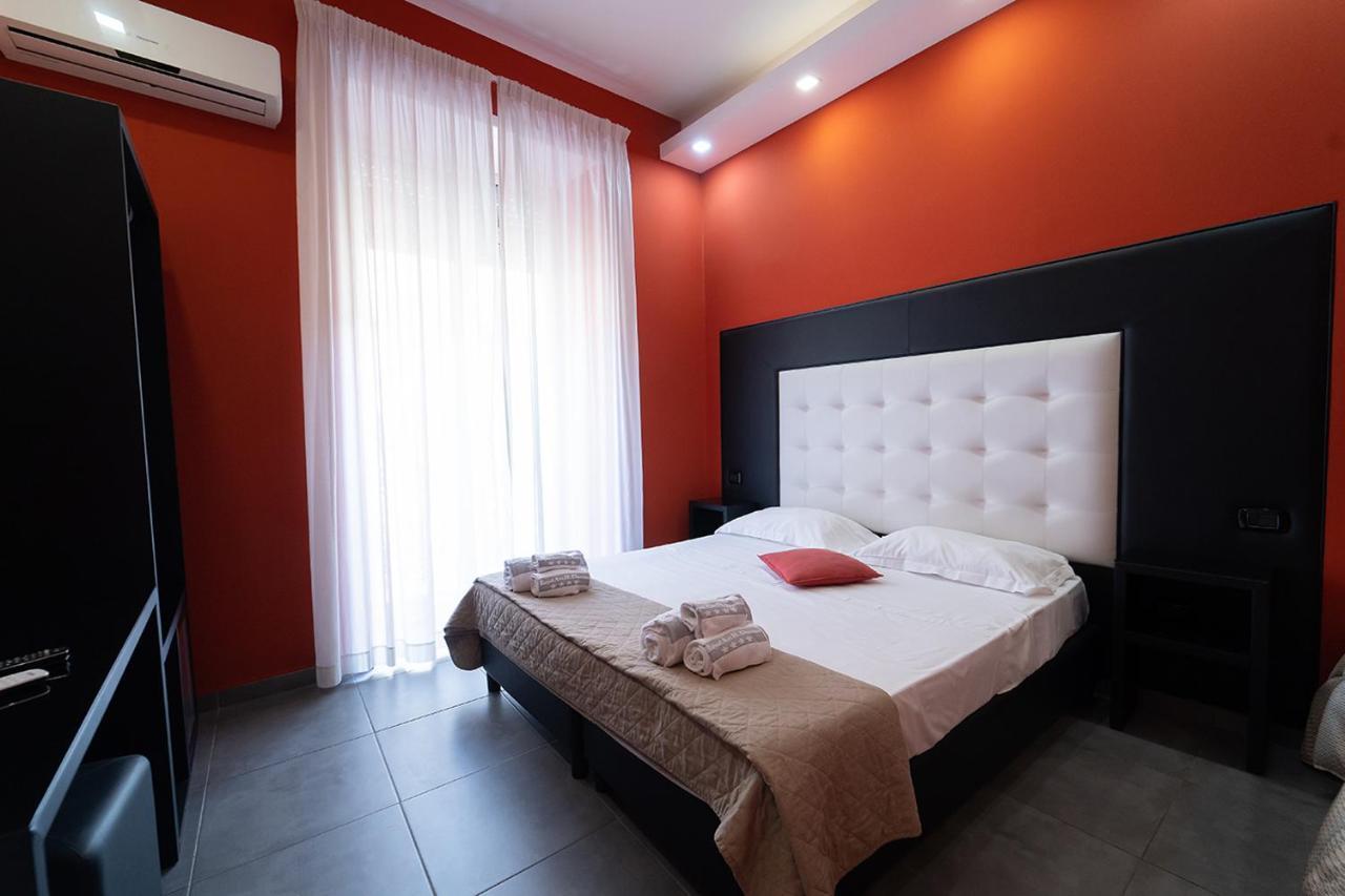 Royal House Napoli Centro, By Clapa Group Hotel Bagian luar foto