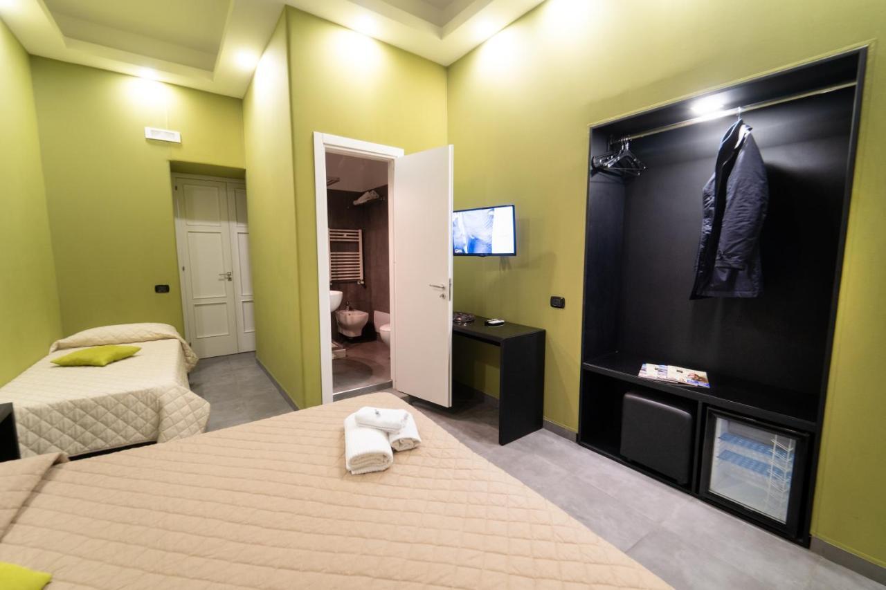 Royal House Napoli Centro, By Clapa Group Hotel Bagian luar foto