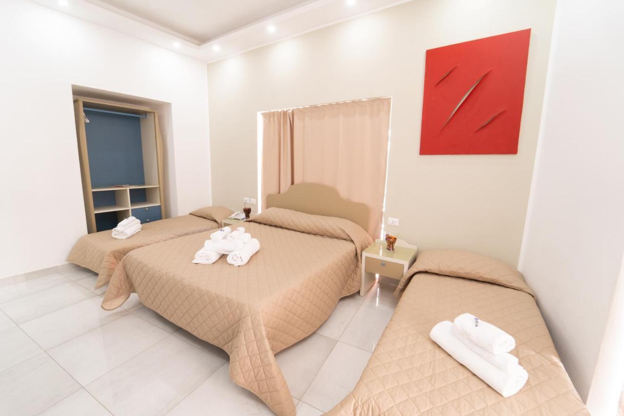 Royal House Napoli Centro, By Clapa Group Hotel Bagian luar foto