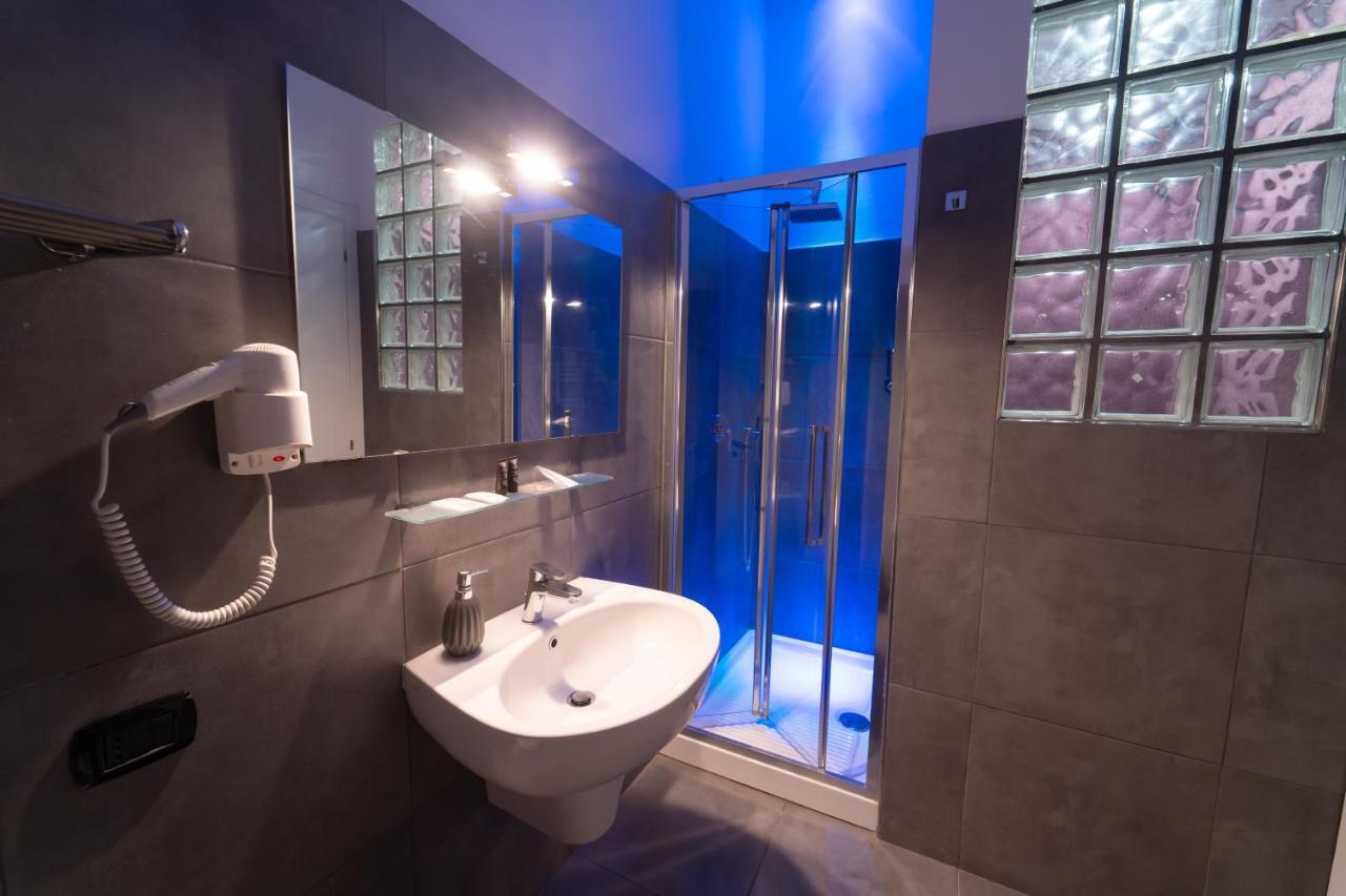 Royal House Napoli Centro, By Clapa Group Hotel Bagian luar foto