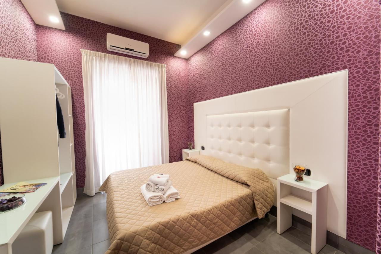 Royal House Napoli Centro, By Clapa Group Hotel Bagian luar foto